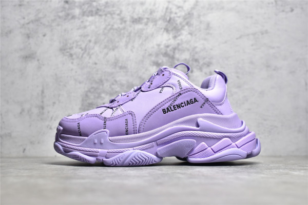 Ba*len*cia*ga triple s